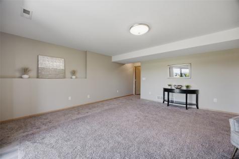 172 S Park Ridge Road North Liberty IA 52317