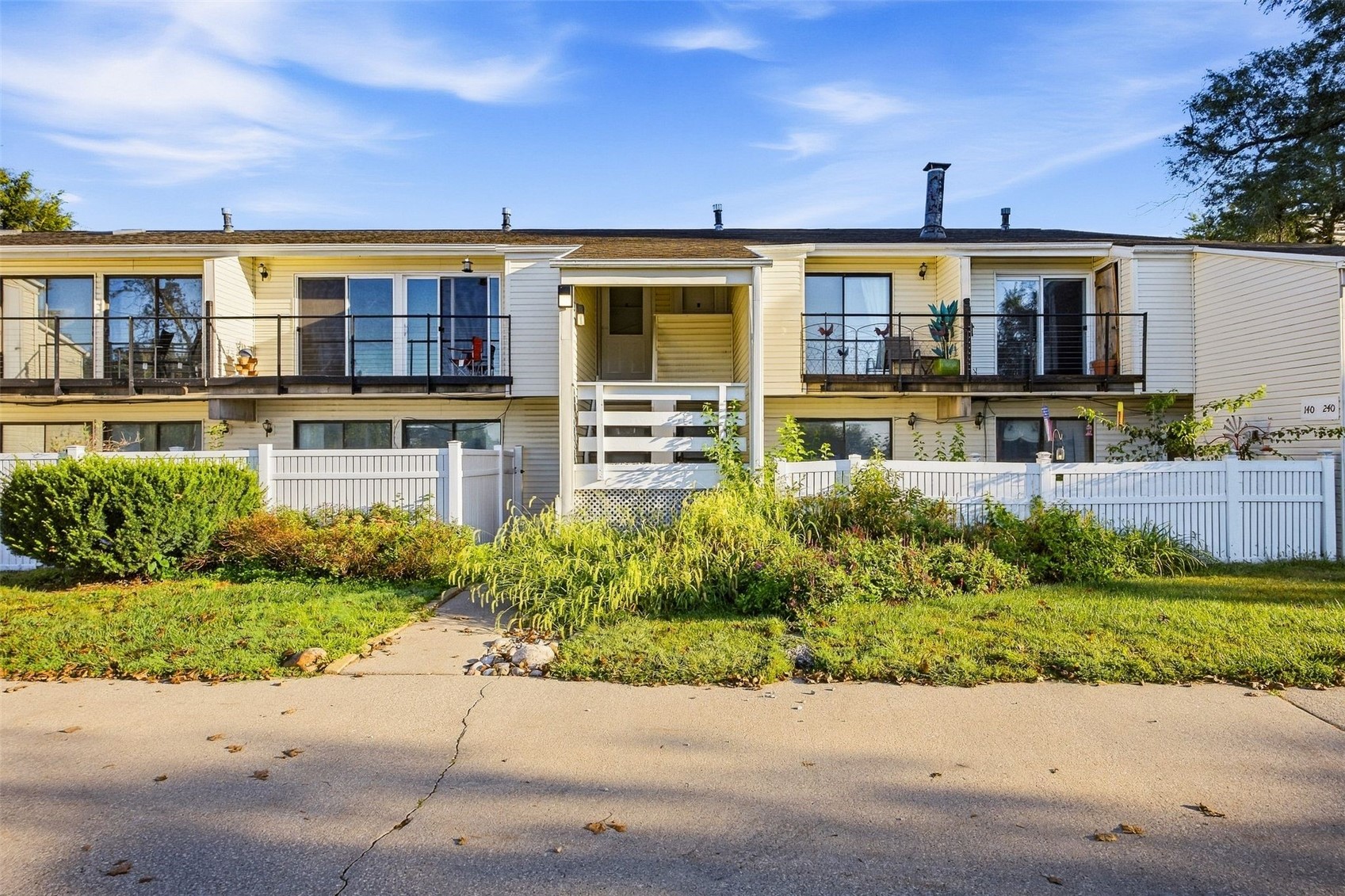 2955 Bowling Street SW Cedar Rapids IA 52404