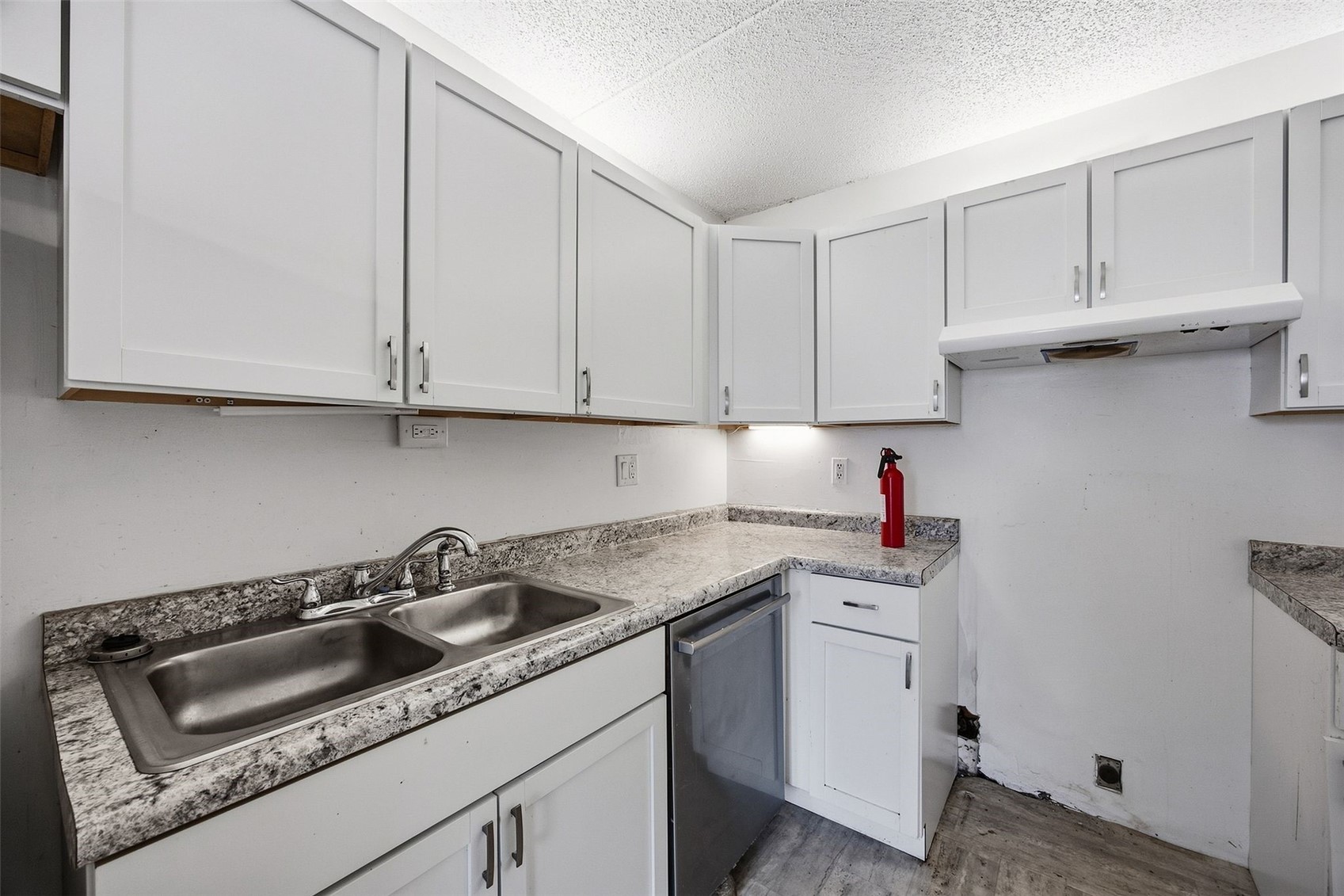 2955 Bowling Street SW Cedar Rapids IA 52404