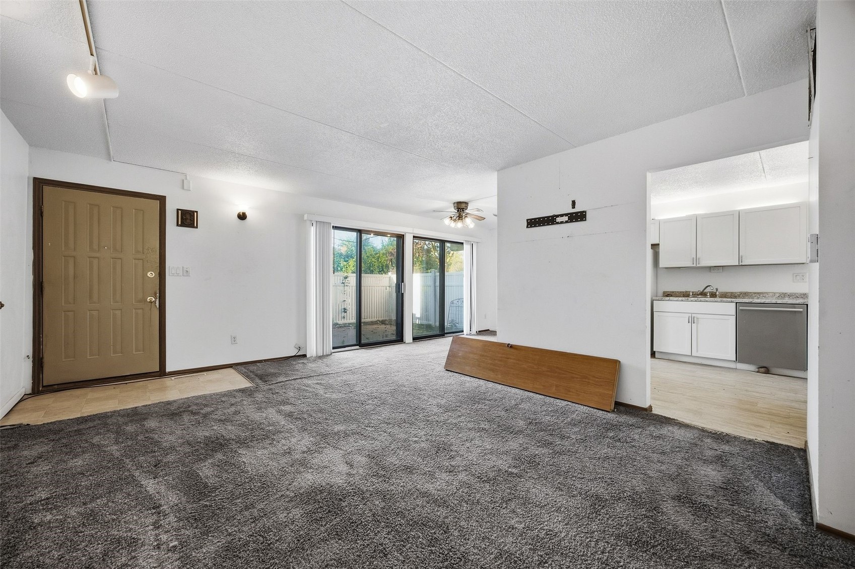 2955 Bowling Street SW Cedar Rapids IA 52404