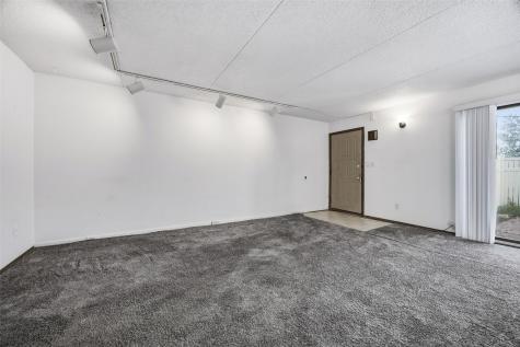 2955 Bowling Street SW Cedar Rapids IA 52404