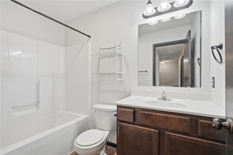 159 Woodstone Lane SW Cedar Rapids IA 52404