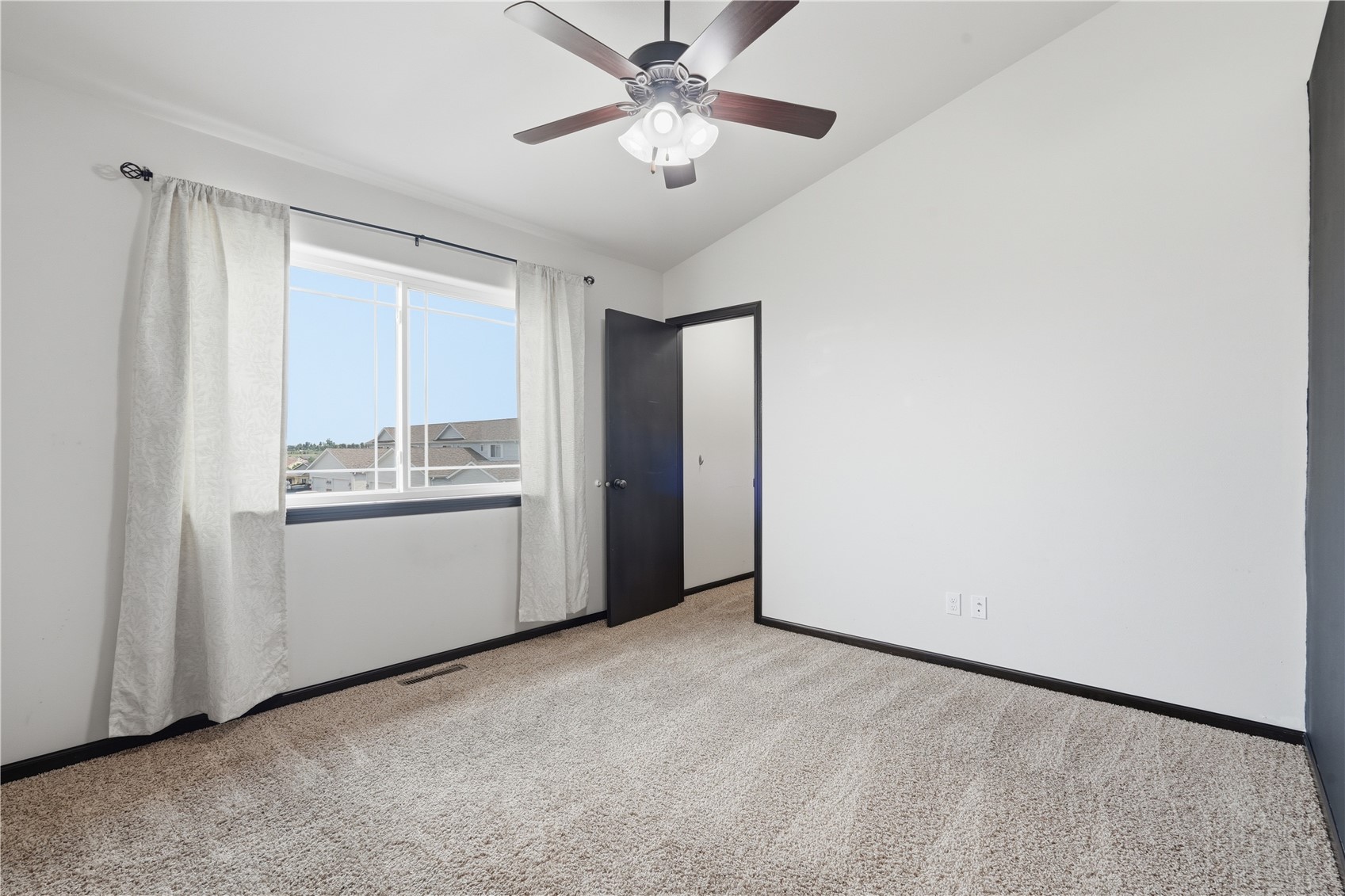 159 Woodstone Lane SW Cedar Rapids IA 52404