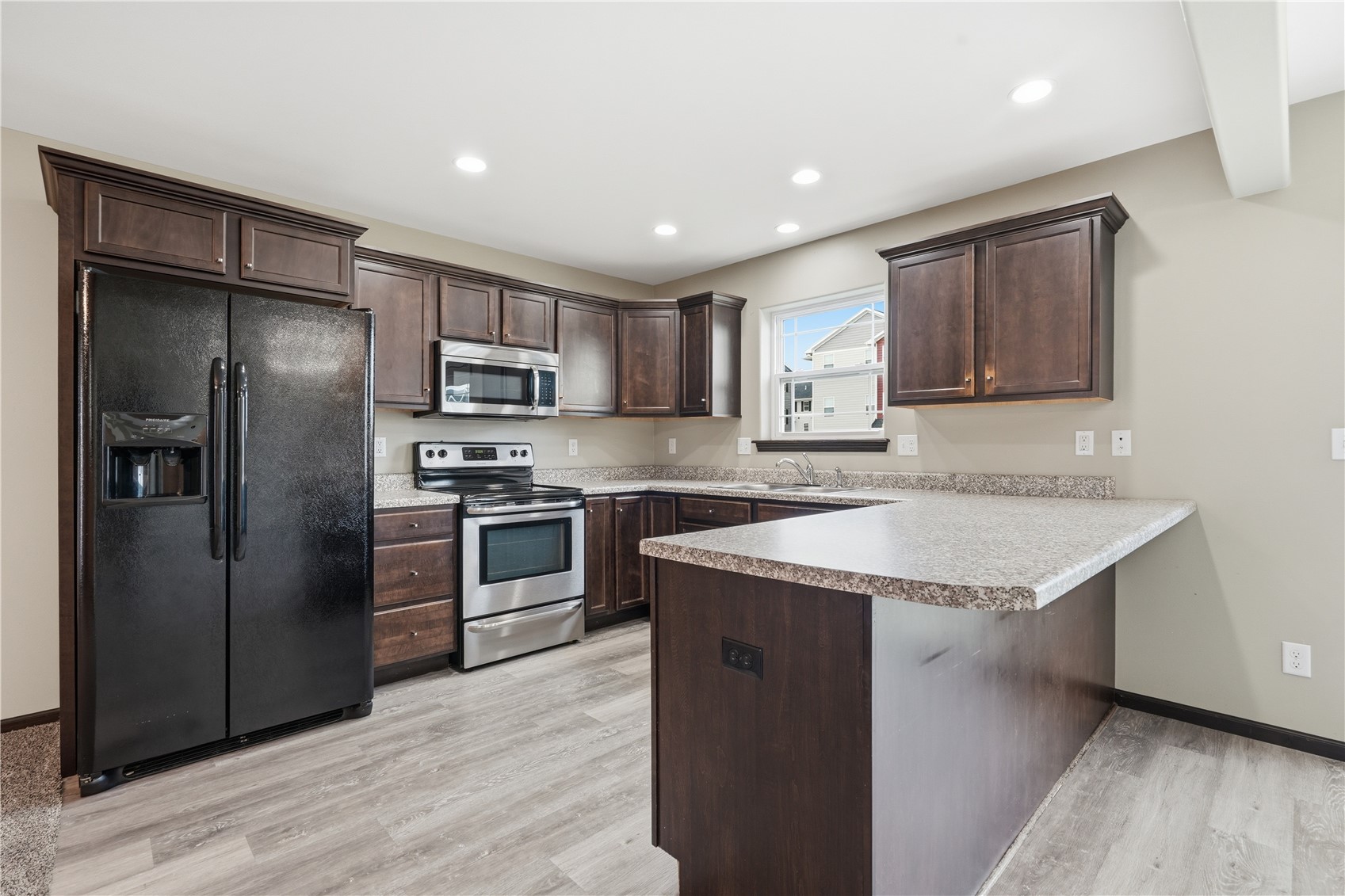 159 Woodstone Lane SW Cedar Rapids IA 52404