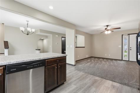 159 Woodstone Lane SW Cedar Rapids IA 52404
