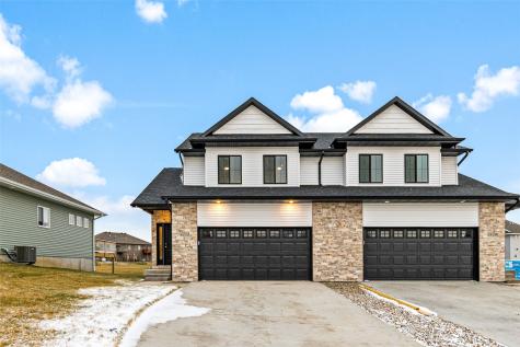 1407 Winterberry Lane North Liberty IA 52317