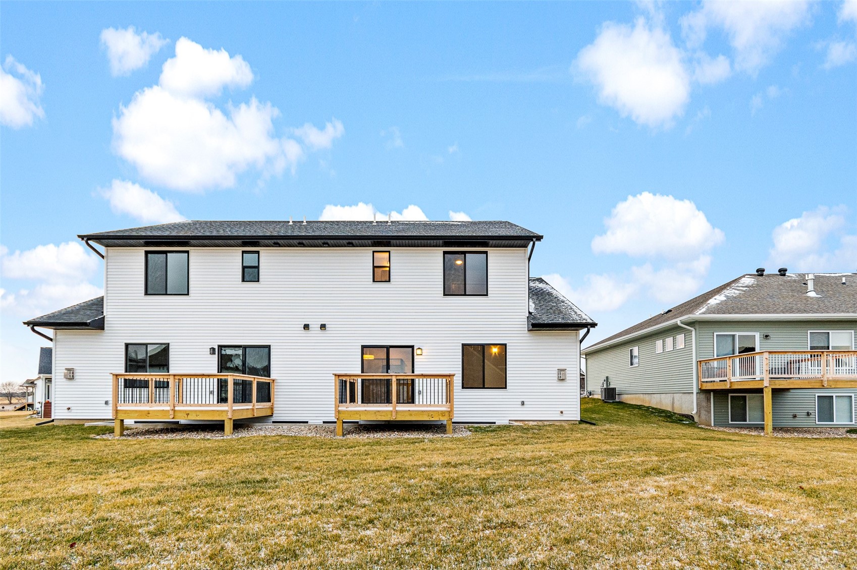 1407 Winterberry Lane North Liberty IA 52317