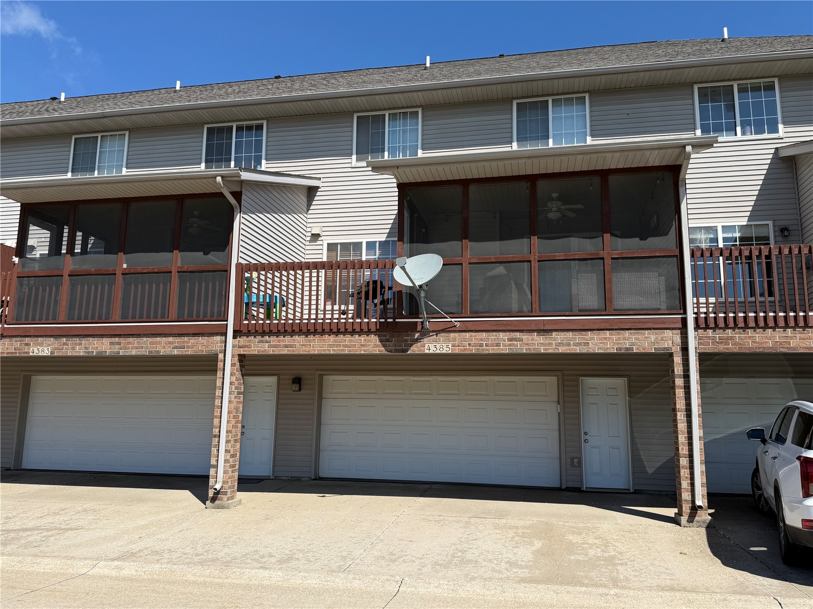 4367 E Court Street Iowa City IA 52245