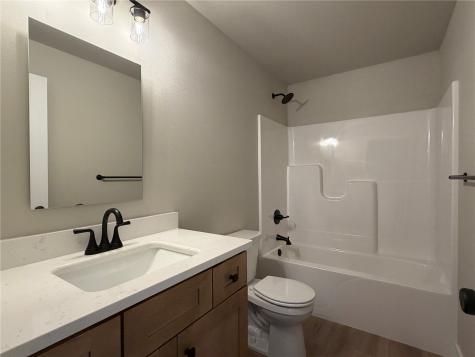 102 Kinsey Street North Liberty IA 52317