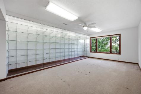 190 Cottage Grove Avenue SE Cedar Rapids IA 52403
