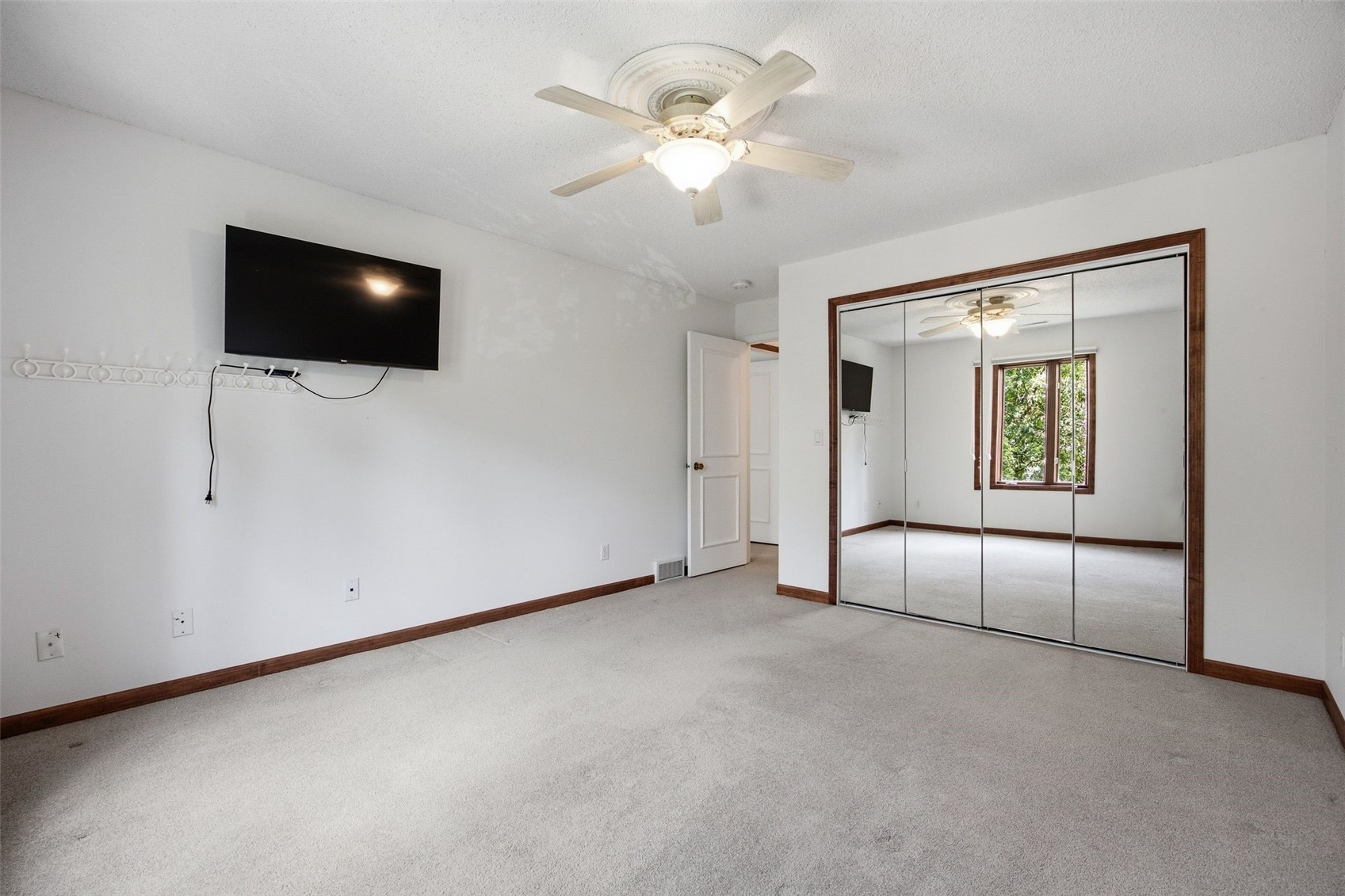 190 Cottage Grove Avenue SE Cedar Rapids IA 52403