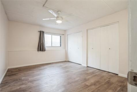 2955 Bowling Street SW Cedar Rapids IA 52404