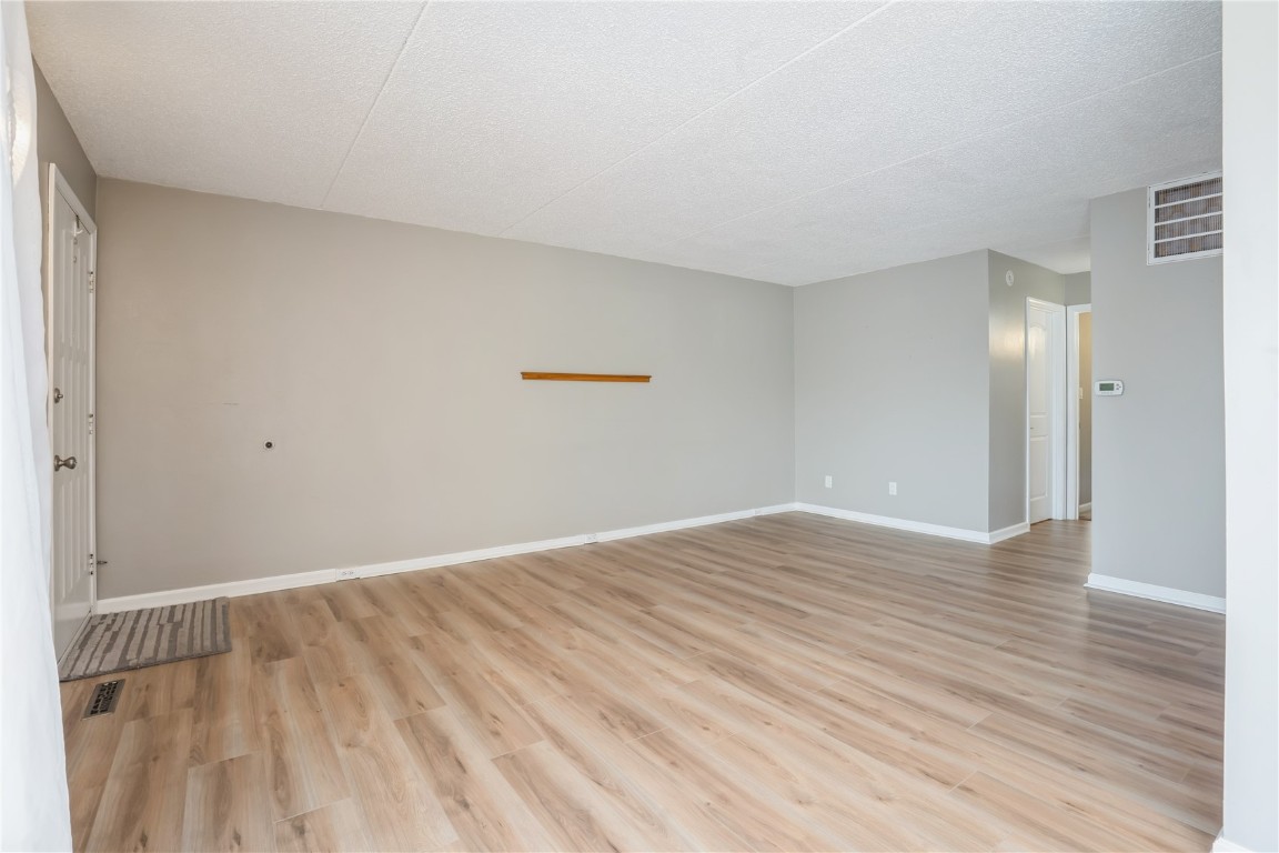 2955 Bowling Street SW Cedar Rapids IA 52404
