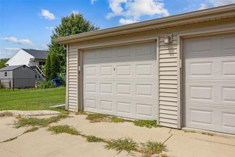 1020 240th Street North Liberty IA 52317