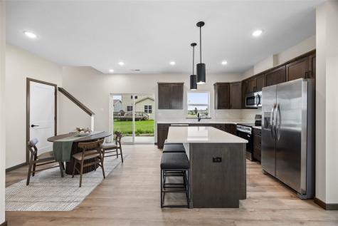 160 Bethany Loop SW Cedar Rapids IA 52404