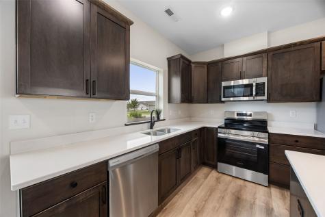 160 Bethany Loop SW Cedar Rapids IA 52404