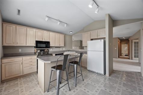 4960 Lucore Road Marion IA 52302