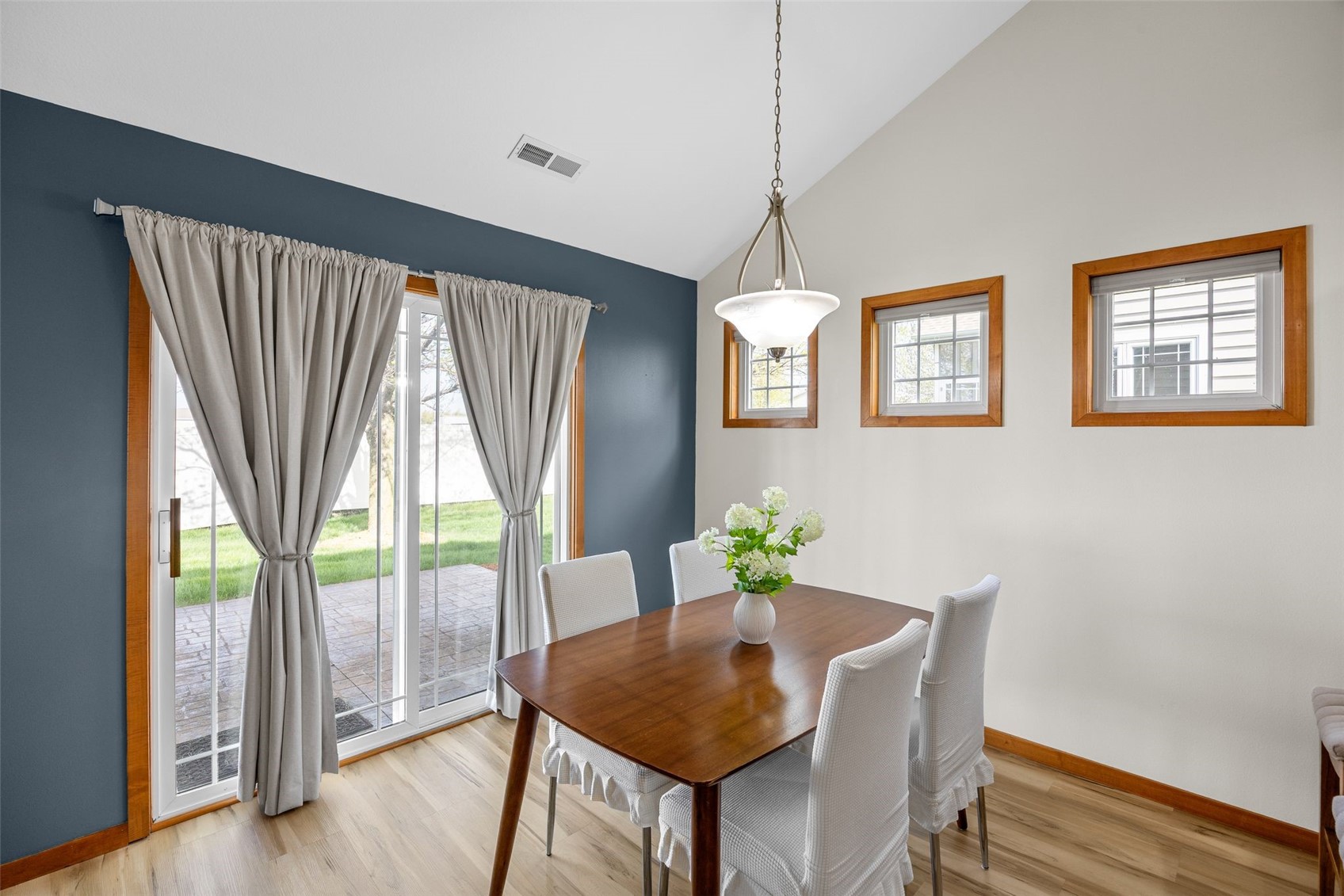 105 Wild Rose Lane Solon IA 52333