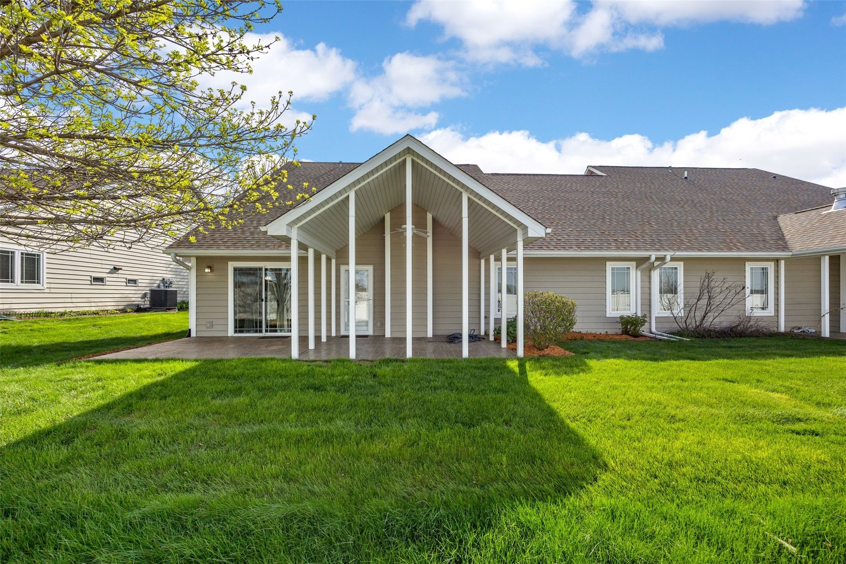 105 Wild Rose Lane Solon IA 52333