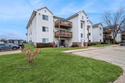 4611 1st Avenue SW Cedar Rapids IA 52404