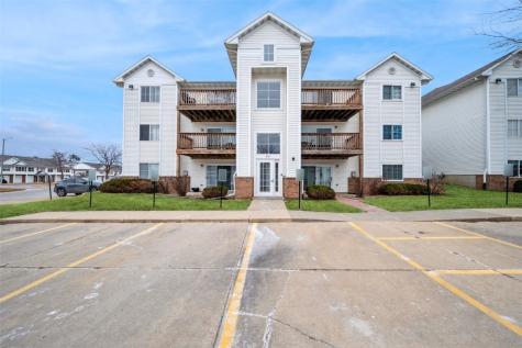 4611 1st Avenue SW Cedar Rapids IA 52404