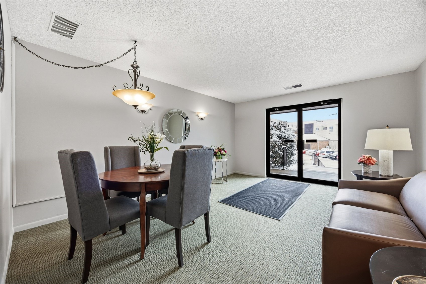 2131 1st Avenue SE Cedar Rapids IA 52403