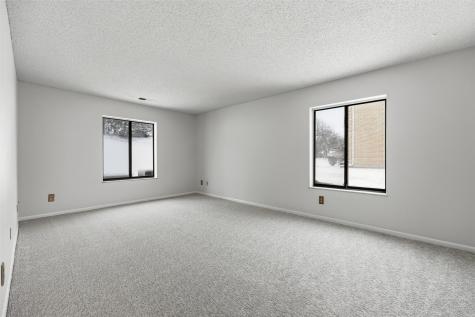 2131 1st Avenue SE Cedar Rapids IA 52403