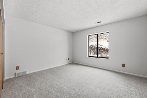 2131 1st Avenue SE Cedar Rapids IA 52403