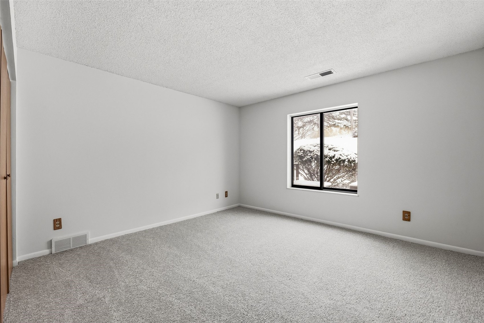 2131 1st Avenue SE Cedar Rapids IA 52403