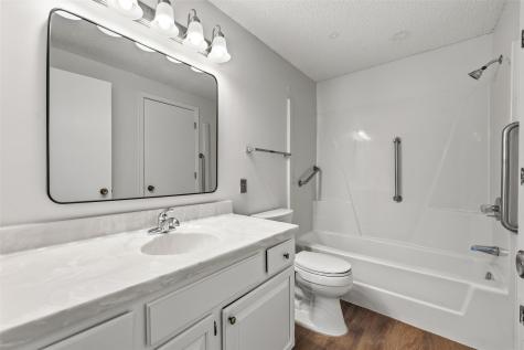 2131 1st Avenue SE Cedar Rapids IA 52403