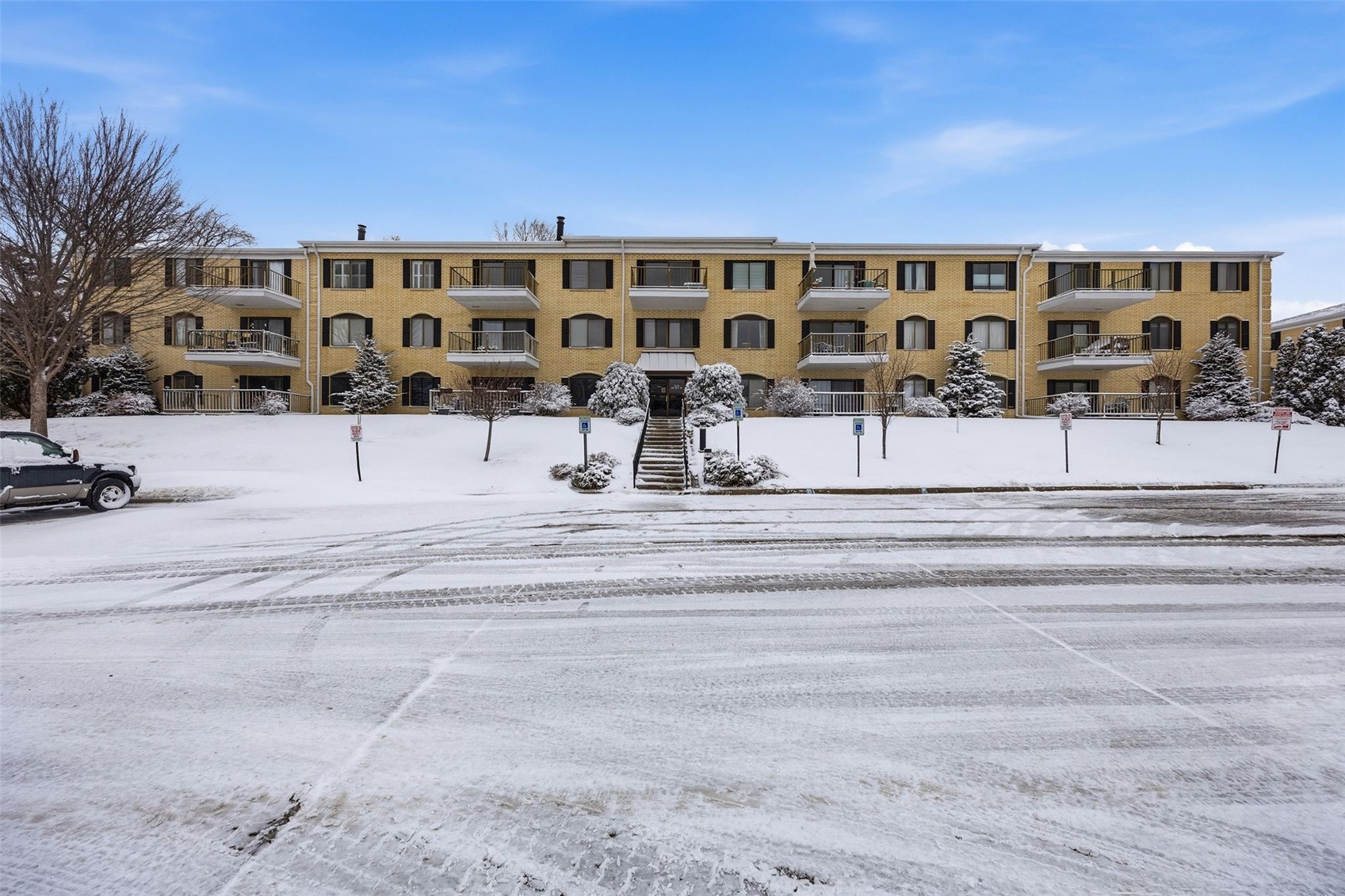 2131 1st Avenue SE Cedar Rapids IA 52403