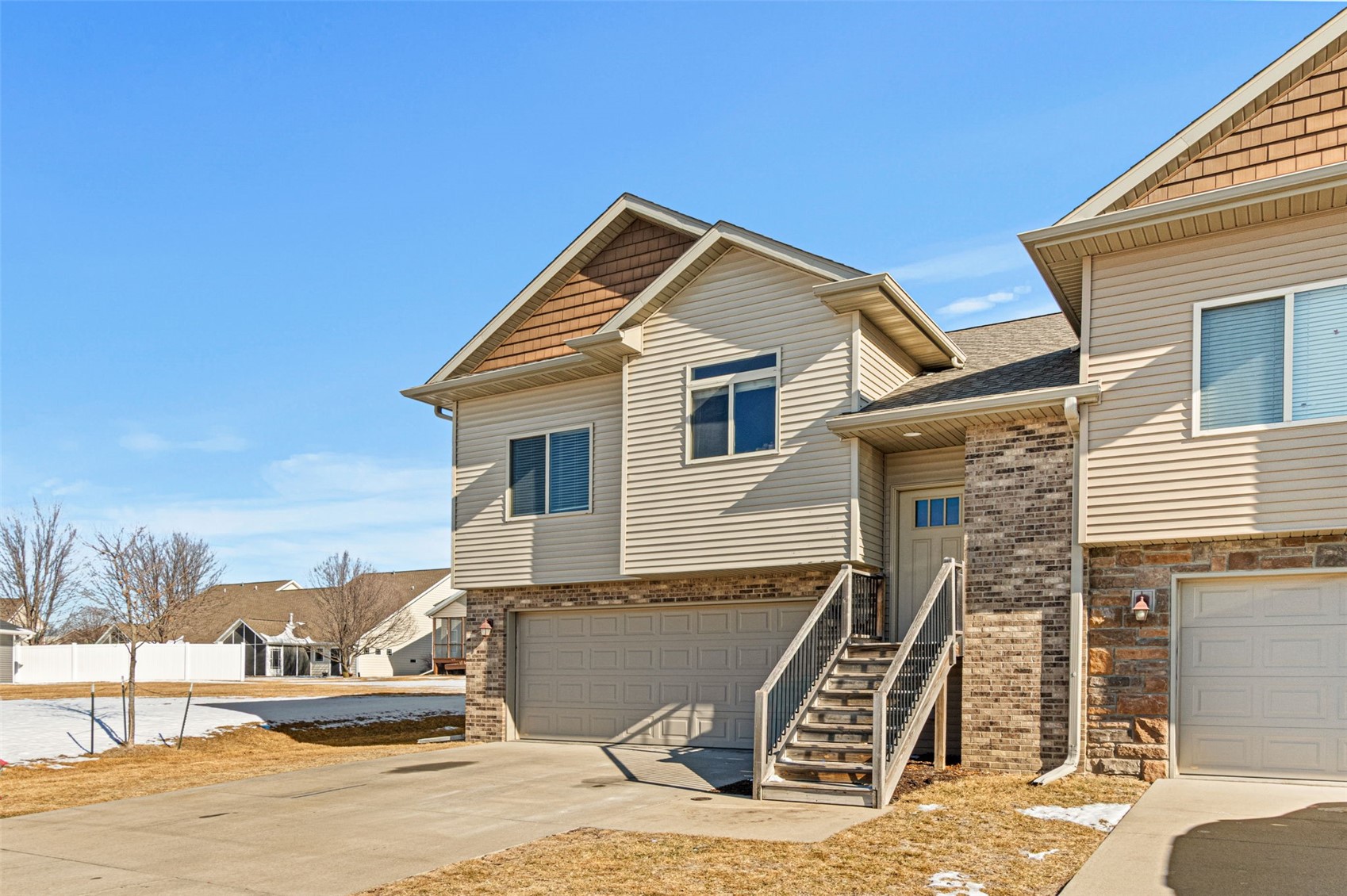 218 Prairie Rose Lane Solon IA 52333