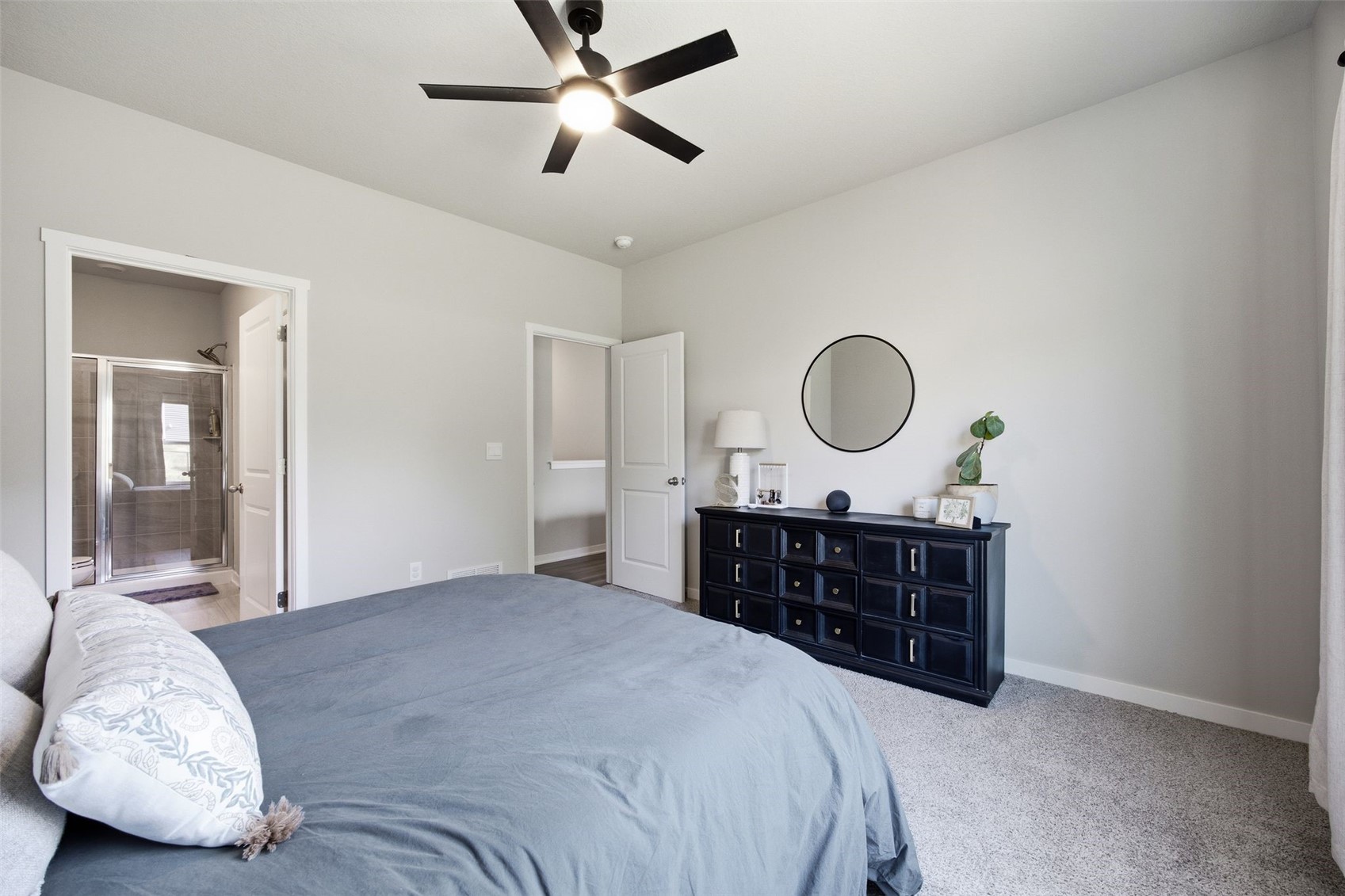607 Thomas Street Tiffin IA 52340