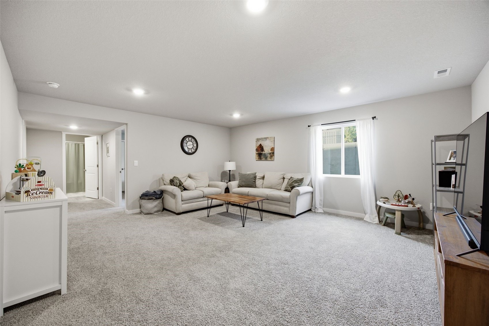 607 Thomas Street Tiffin IA 52340