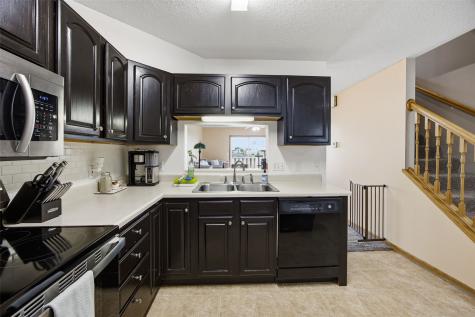 3800 Deer Valley Drive Marion IA 52302