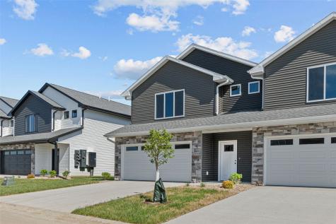 2308 Water Tower Place North Liberty IA 52317