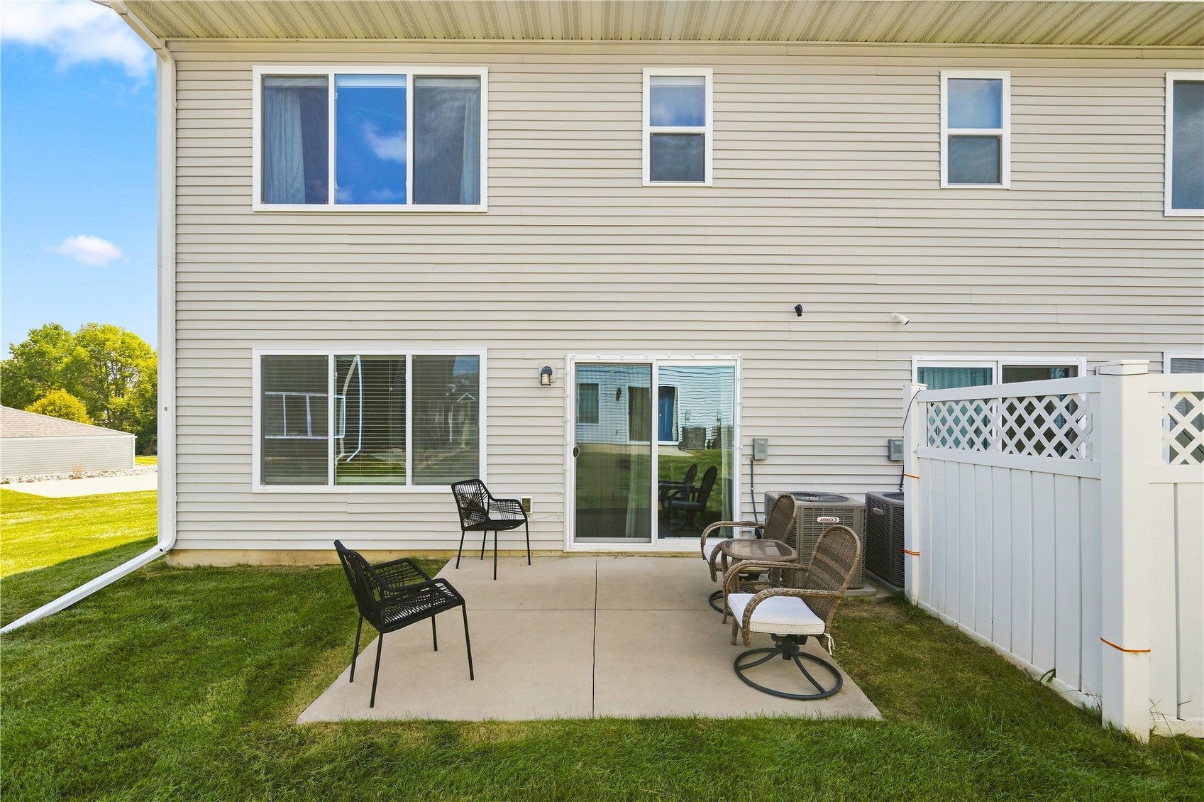 1332 Truman Court NE Cedar Rapids IA 52402
