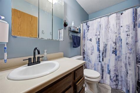 125 Parkview Court North Liberty IA 52317
