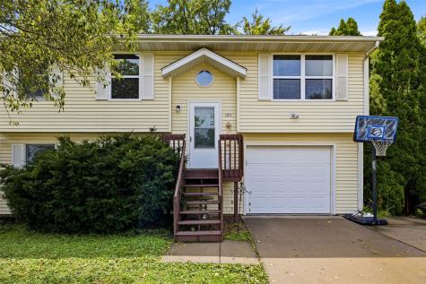 125 Parkview Court North Liberty IA 52317