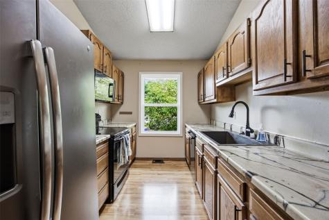 125 Parkview Court North Liberty IA 52317