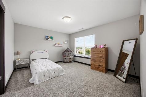 3509 Pioneer Avenue SE Cedar Rapids IA 52403