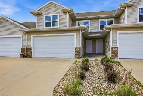 3509 Pioneer Avenue SE Cedar Rapids IA 52403