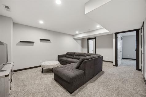 3509 Pioneer Avenue SE Cedar Rapids IA 52403