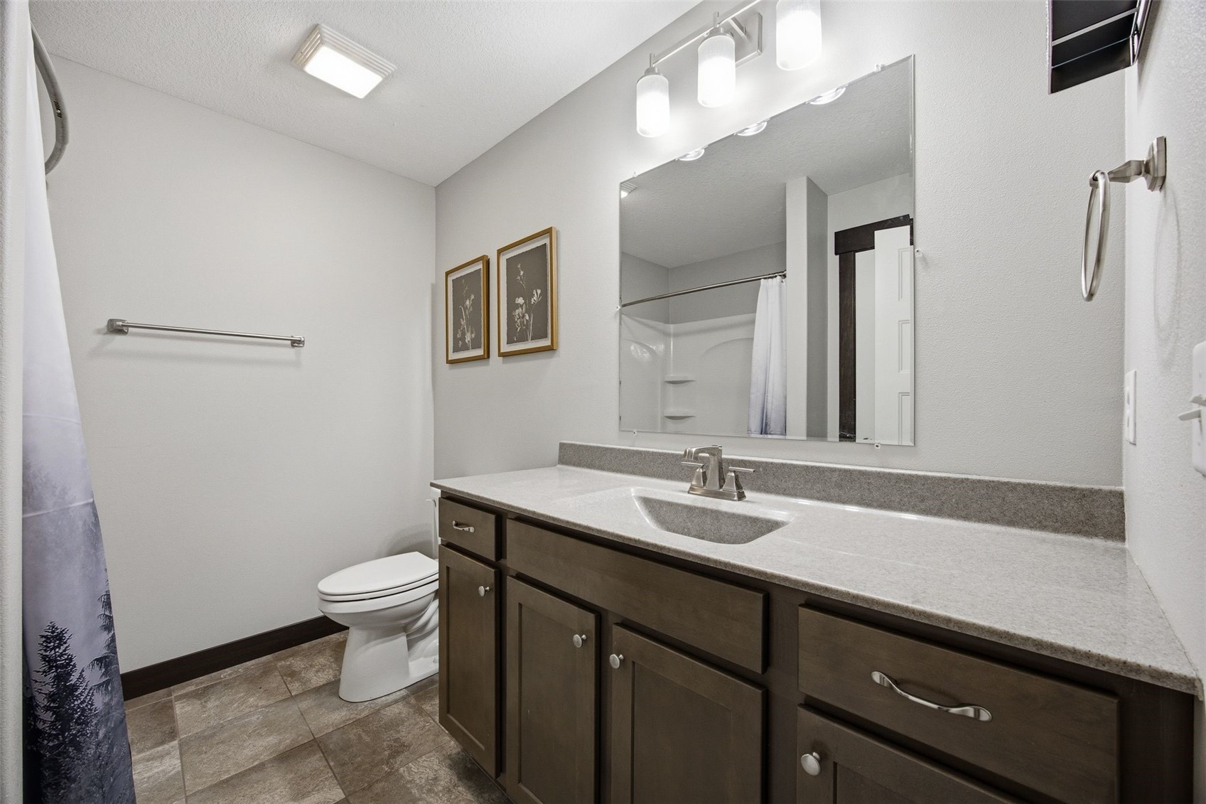 3509 Pioneer Avenue SE Cedar Rapids IA 52403