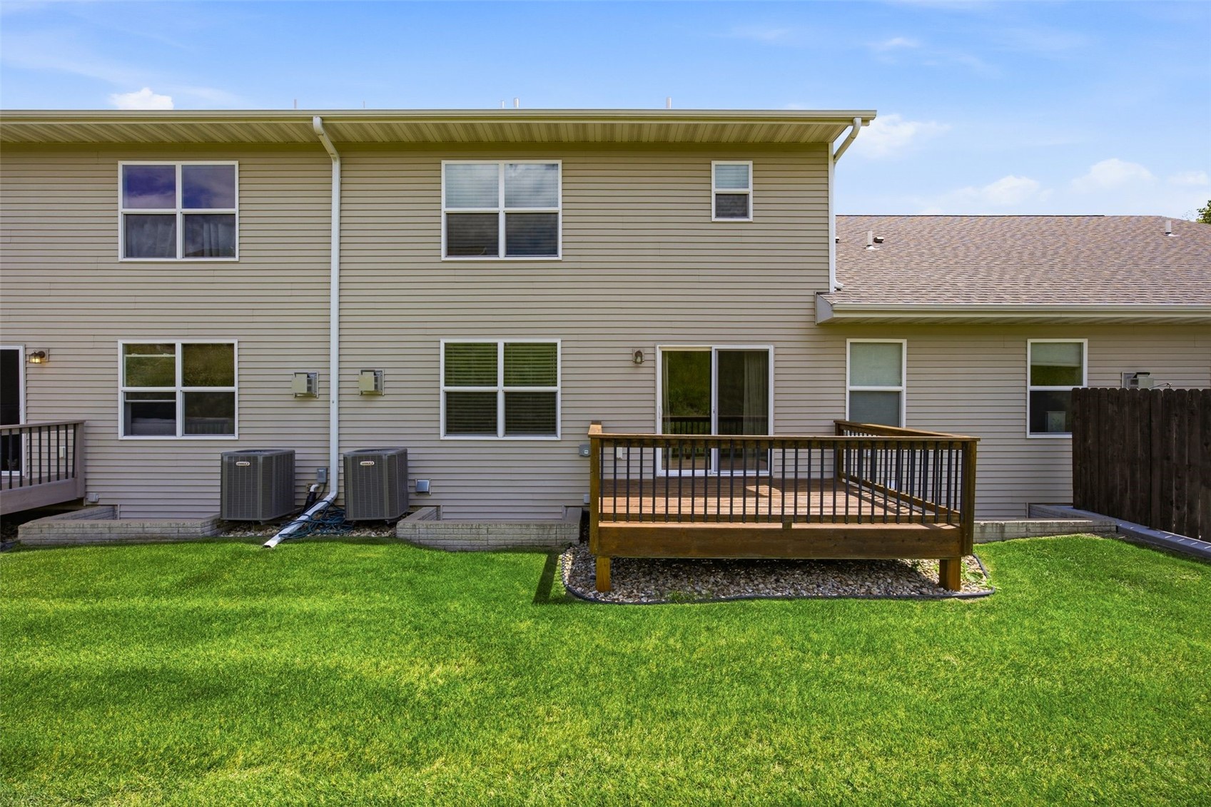 3509 Pioneer Avenue SE Cedar Rapids IA 52403