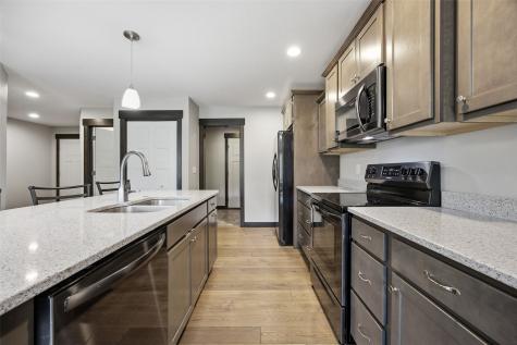 3509 Pioneer Avenue SE Cedar Rapids IA 52403