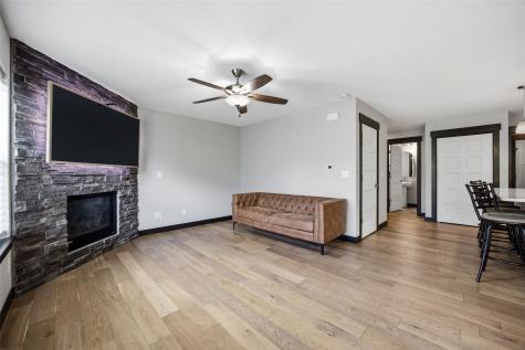 3509 Pioneer Avenue SE Cedar Rapids IA 52403