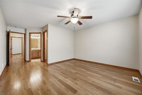 3645 Stoney Point Road SW Cedar Rapids IA 52404