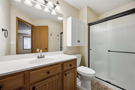 3645 Stoney Point Road SW Cedar Rapids IA 52404