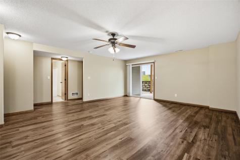 3645 Stoney Point Road SW Cedar Rapids IA 52404